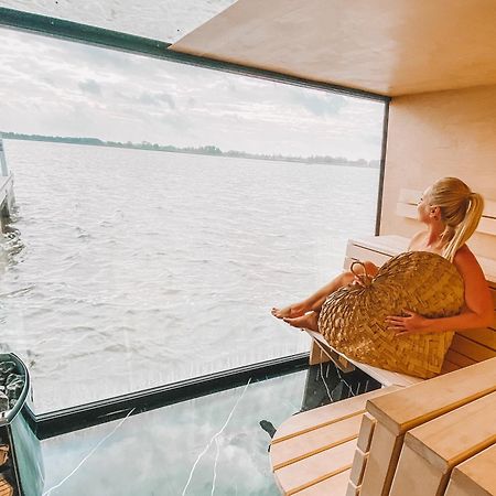 Herbals - Tree&Lake Houses With Bath, Sauna, Bikes, Motorboat Mielno  Ngoại thất bức ảnh