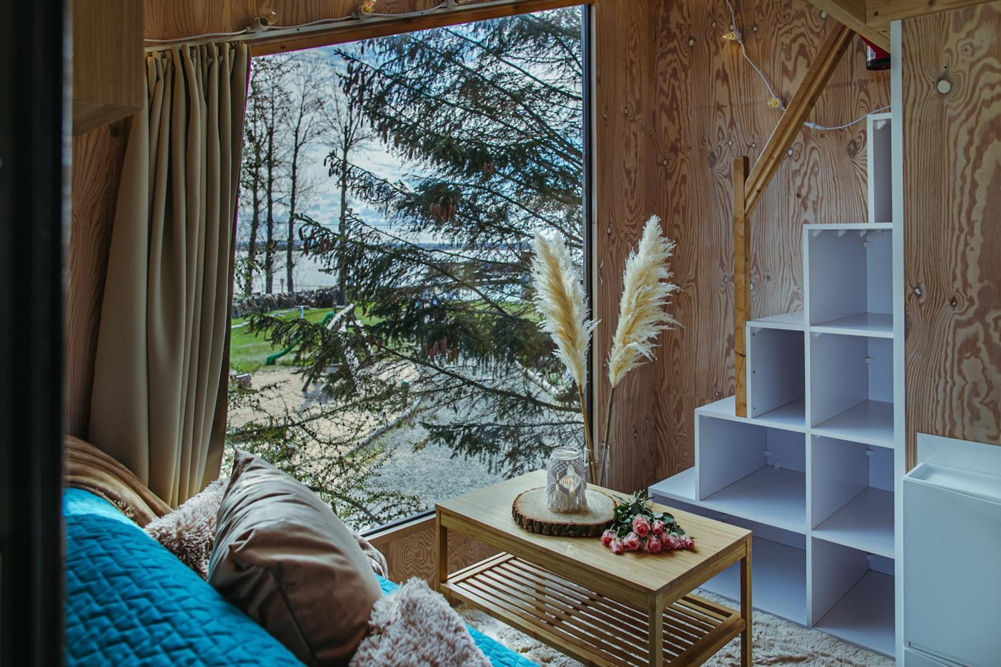 Herbals - Tree&Lake Houses With Bath, Sauna, Bikes, Motorboat Mielno  Phòng bức ảnh